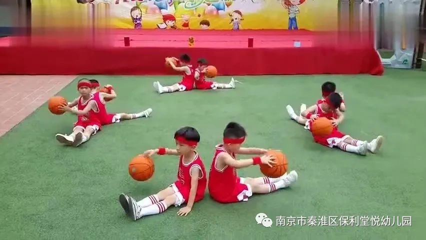 幼儿篮球规则启蒙教案_篮球幼儿篮球教案_幼儿启蒙篮球教学